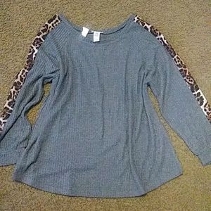 Brittany Black top